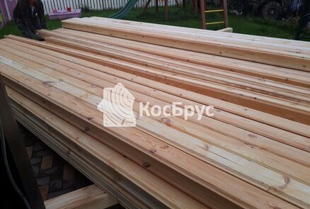 Строительство бани из профилированного бруса 140х140 мм.