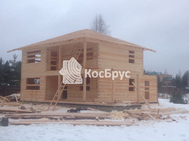 Строительство двухэтажного дома 8 на 8 из профилированного бруса 140х190 мм.